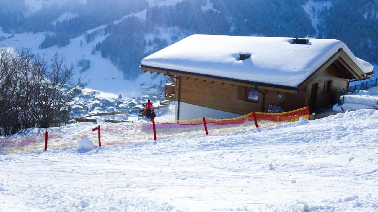 Chalet An Der Piste Kaprun Exteriör bild