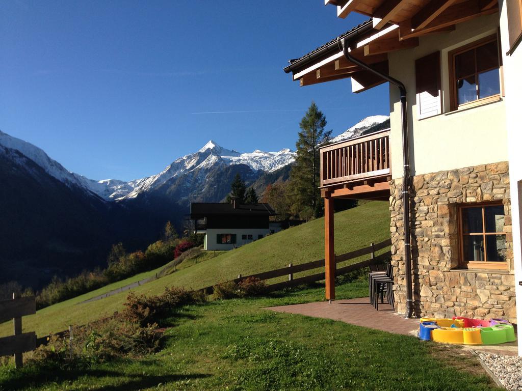 Chalet An Der Piste Kaprun Exteriör bild